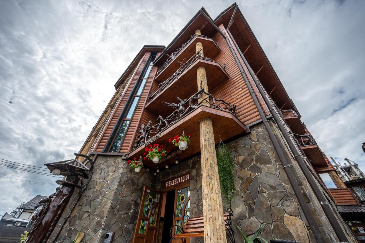 Hotel Марина Bukovel Exterior foto