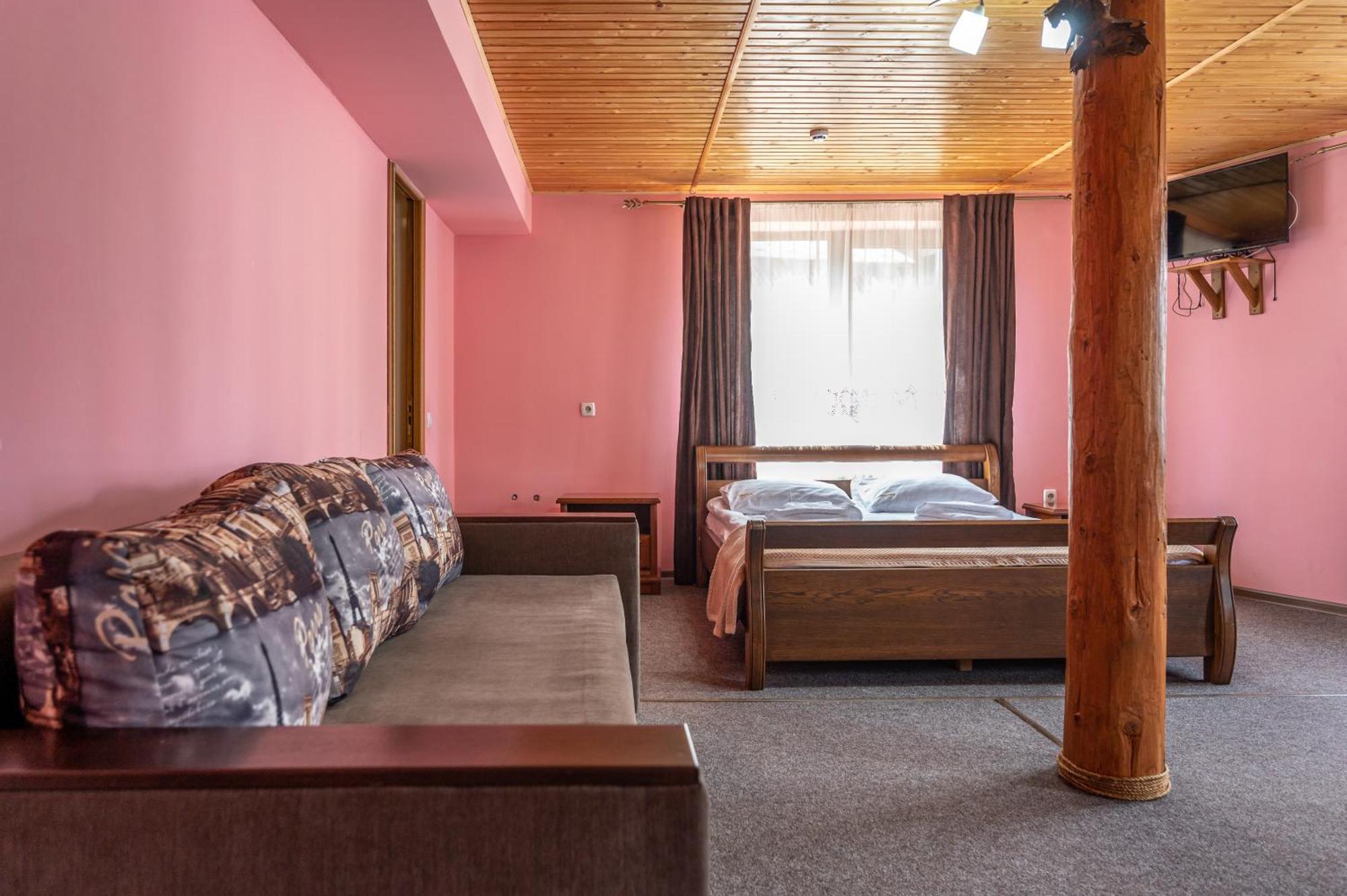 Hotel Марина Bukovel Habitación foto