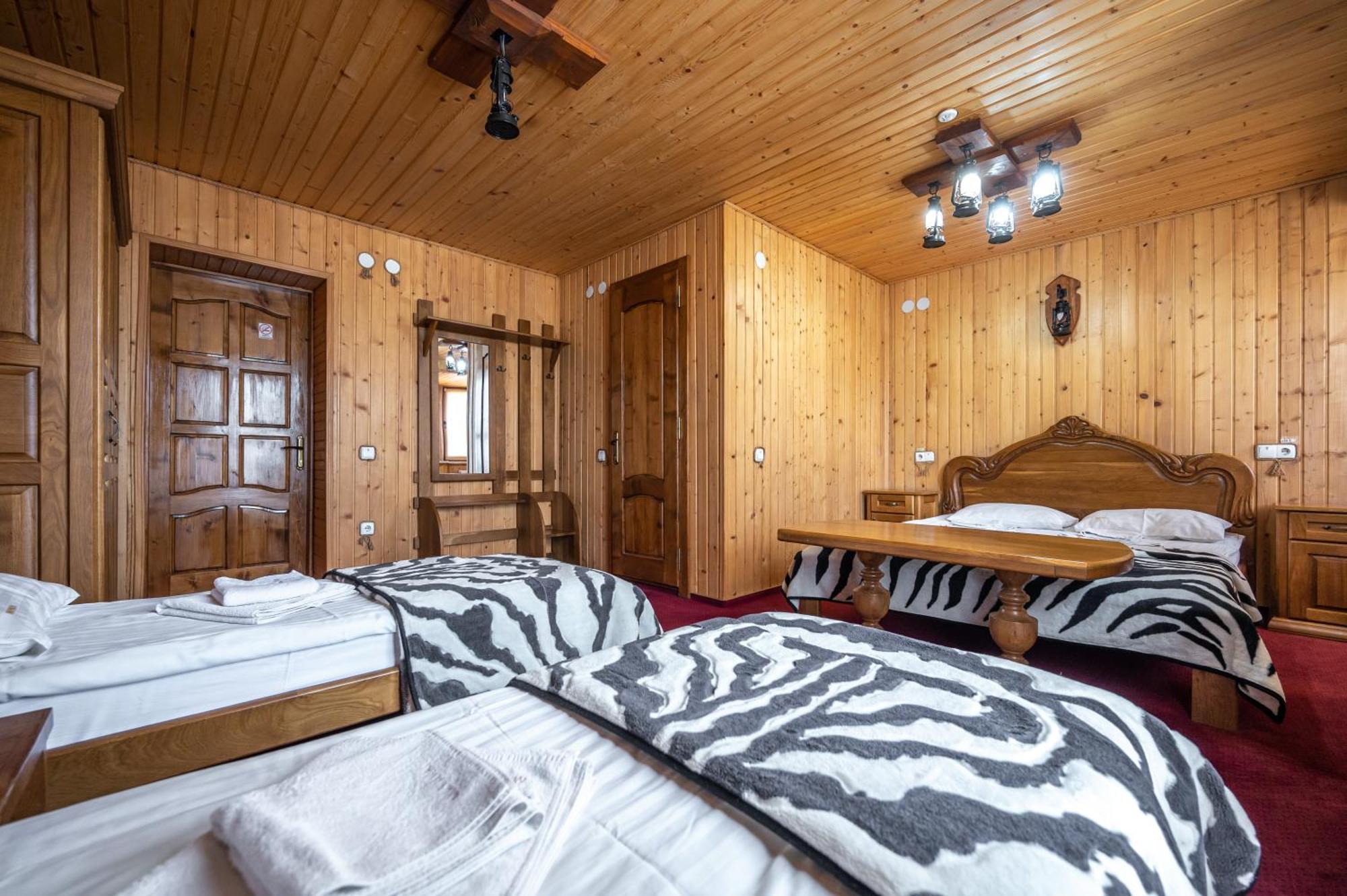 Hotel Марина Bukovel Habitación foto