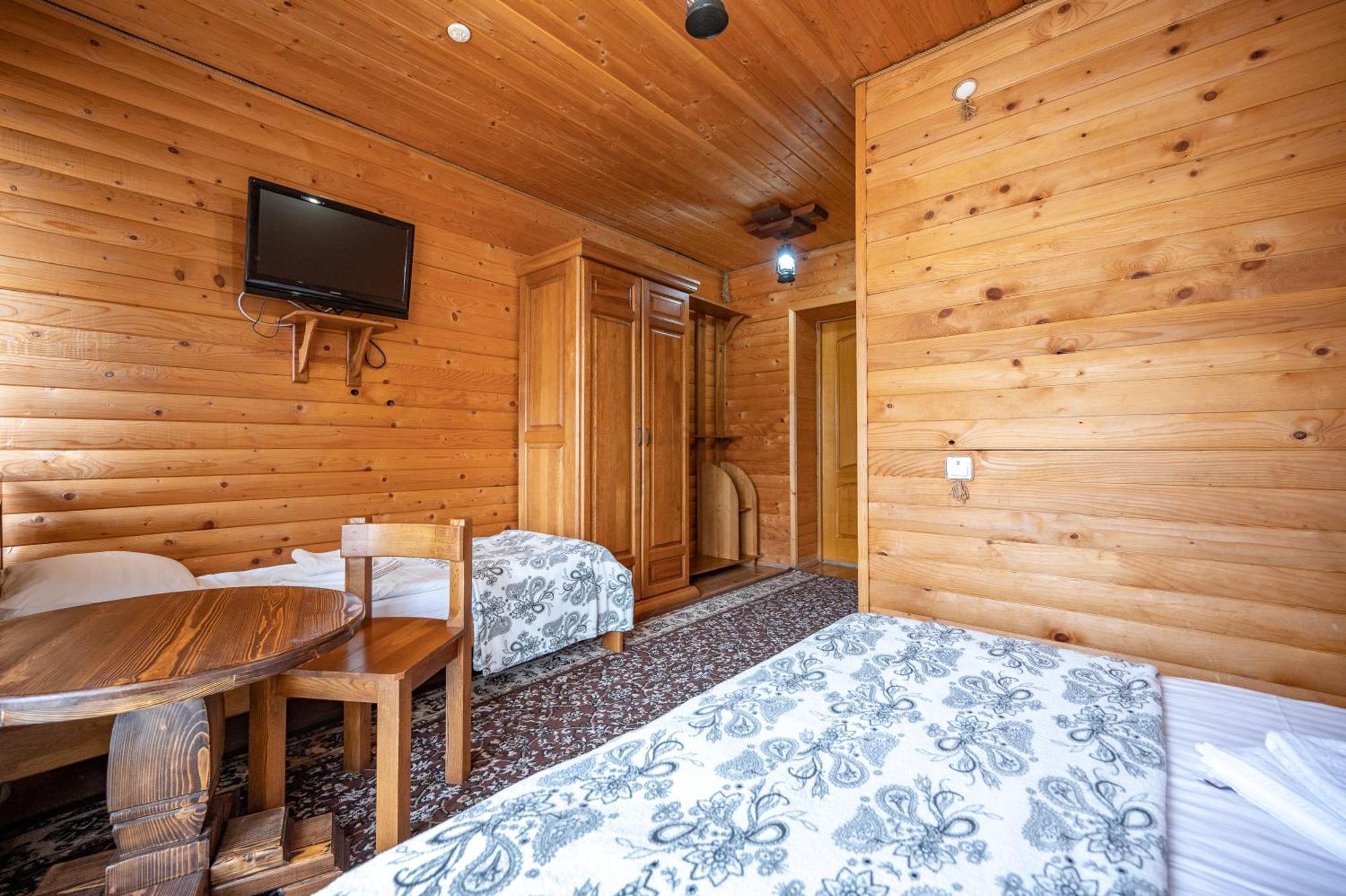 Hotel Марина Bukovel Habitación foto