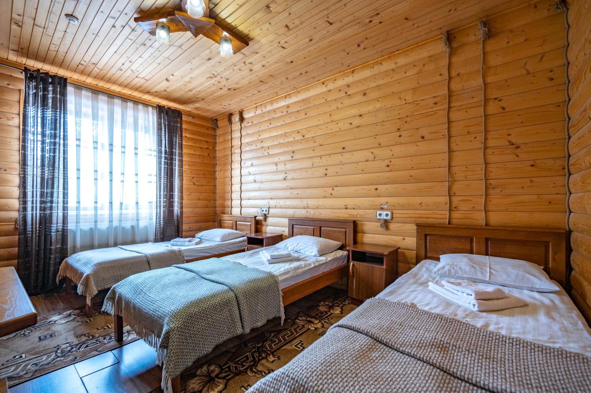 Hotel Марина Bukovel Habitación foto
